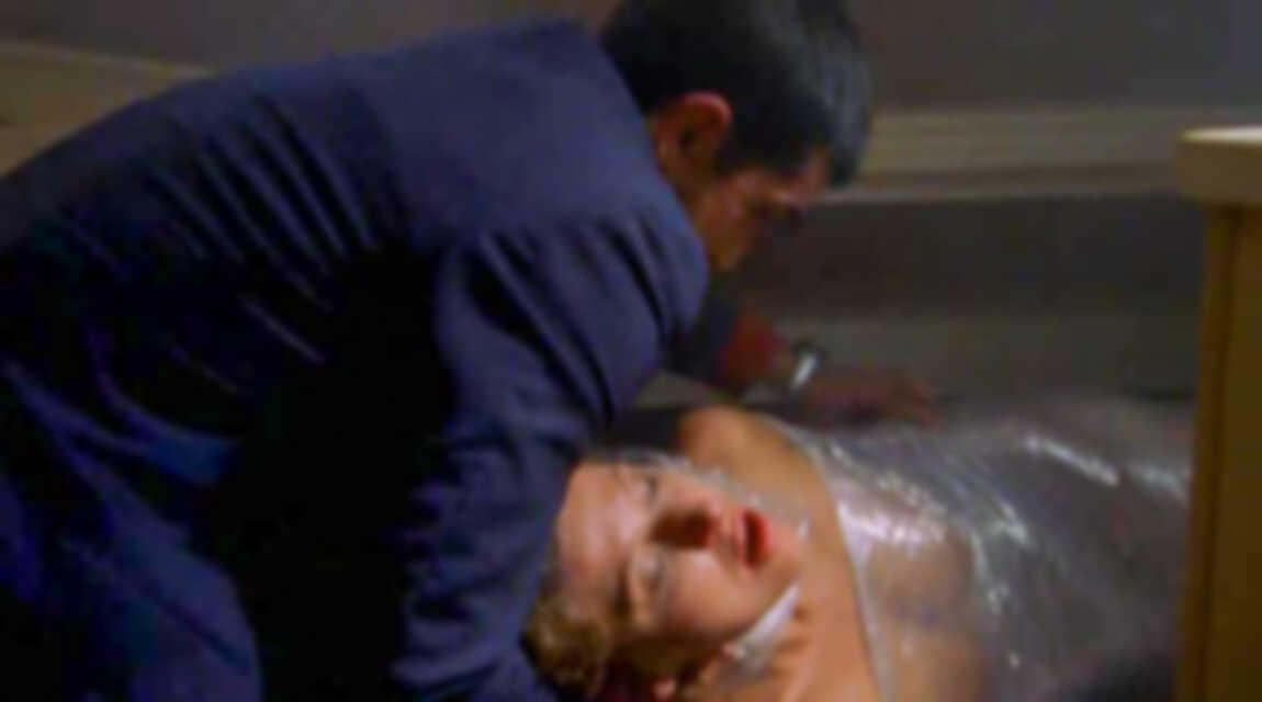 Blond; Eva Blond! (2002) - S01E01 - Das Urteil spricht der Morder - cover.jpg