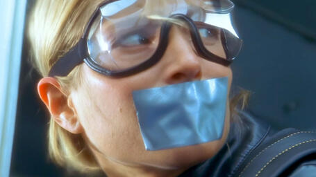 Alarm fur Cobra 11; Die Autobahnpolizei (1996) - S05E01 - Todesfahrt der Linie 834 - cover.jpg