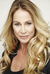 Kathleen Kinmont